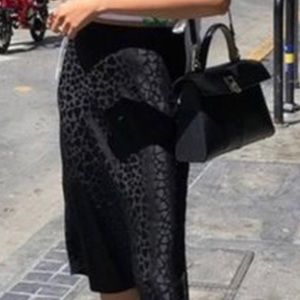 Réalisation par Naomi skirt SMALL